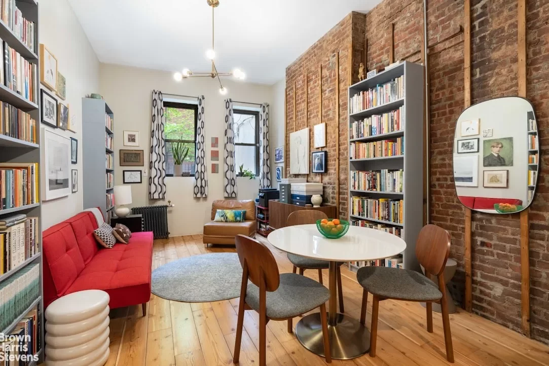 2BR Multi-Family for Sale in Manhattan, NY