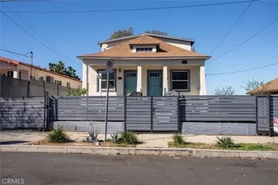 2BR House for Rent in Los Angeles, CA