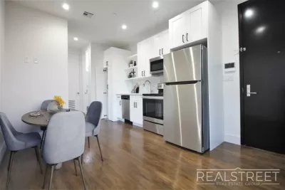 2BR House for Rent in Brooklyn, NY