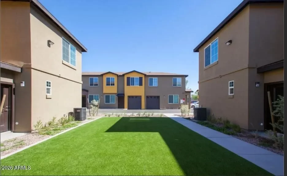 3BR Townhouse for Rent in Phoenix, AZ