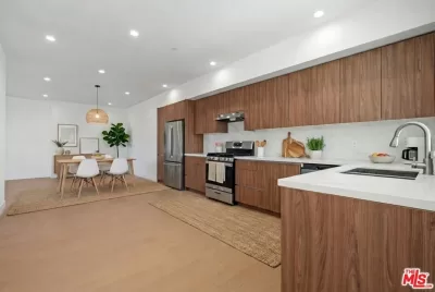 3BR Townhouse for Rent in Los Angeles, CA