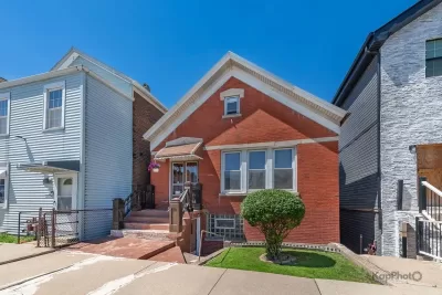 3BR House for Sale in Chicago, IL