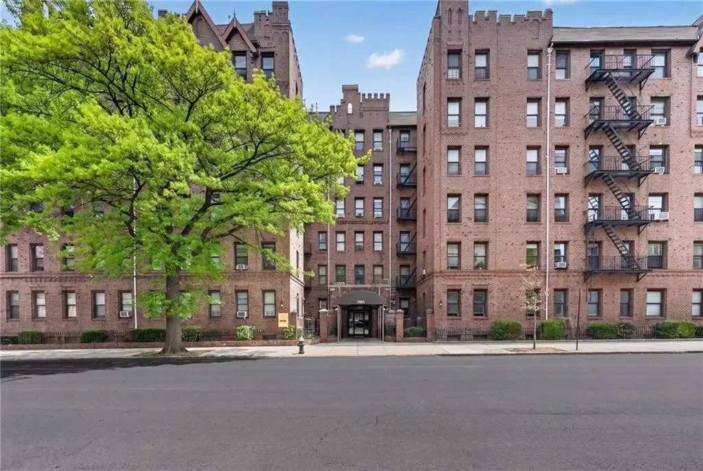 1BR Condo for Sale in Brooklyn, NY