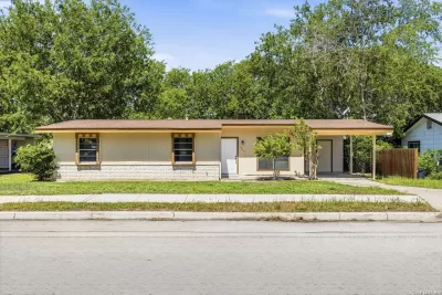 3BR House for Sale in San Antonio, TX