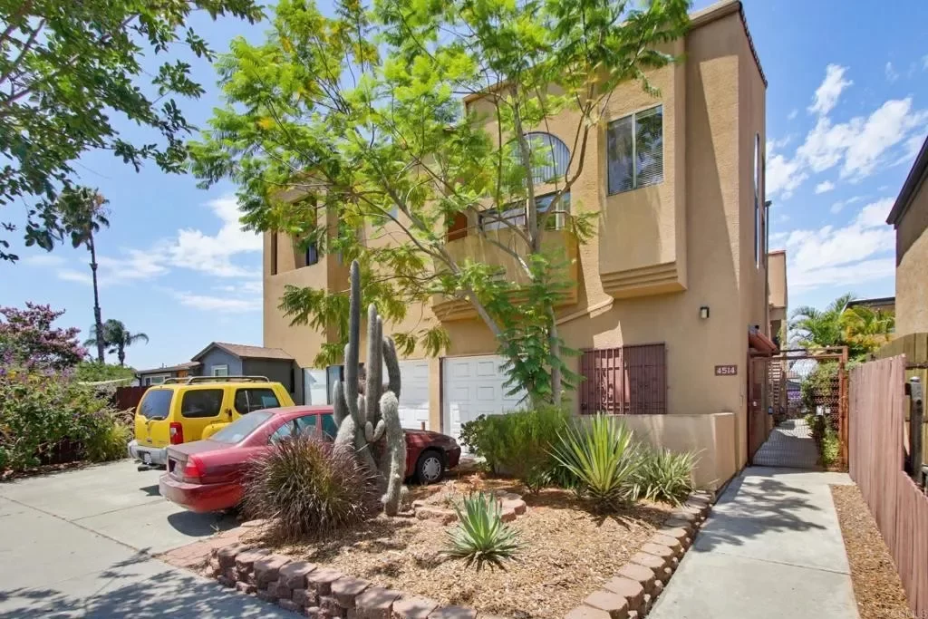 2BR Condo for Sale in San Diego, CA