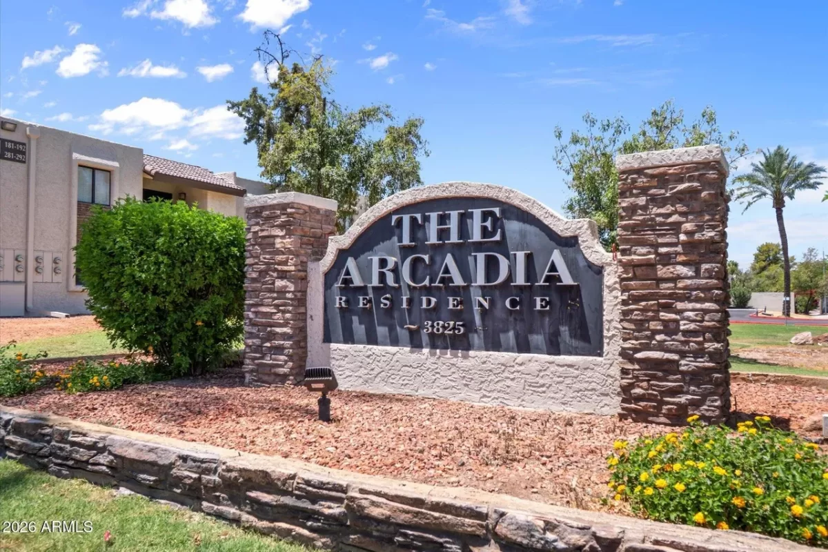 2BR Condo for Sale in Phoenix, AZ
