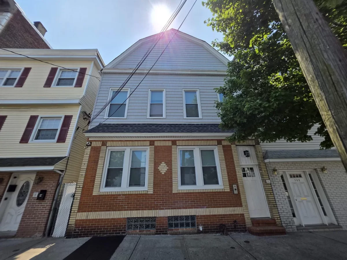 2BR Multi-Family for Rent in Bayonne, NJ