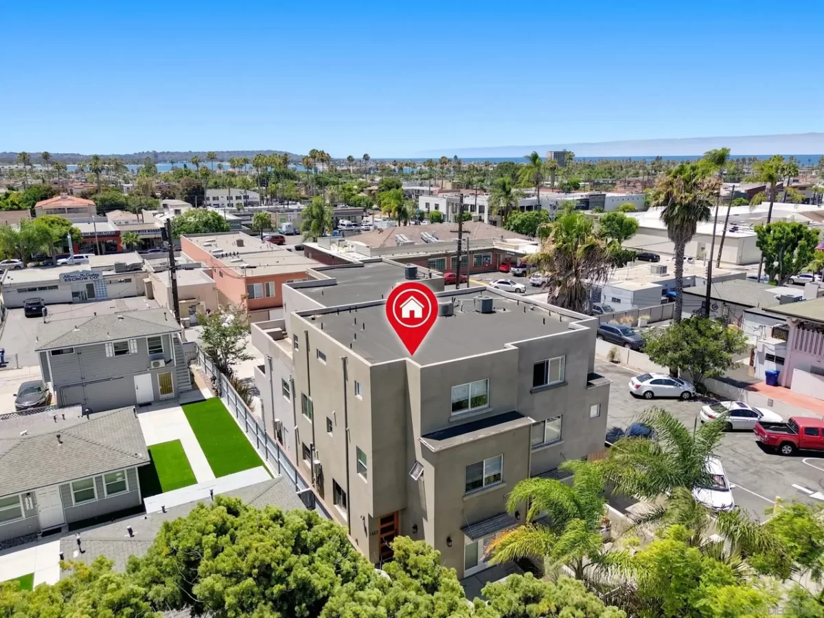 3BR Townhouse for Sale in San Diego, CA