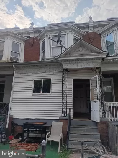 4BR Townhouse for Sale in Camden, NJ