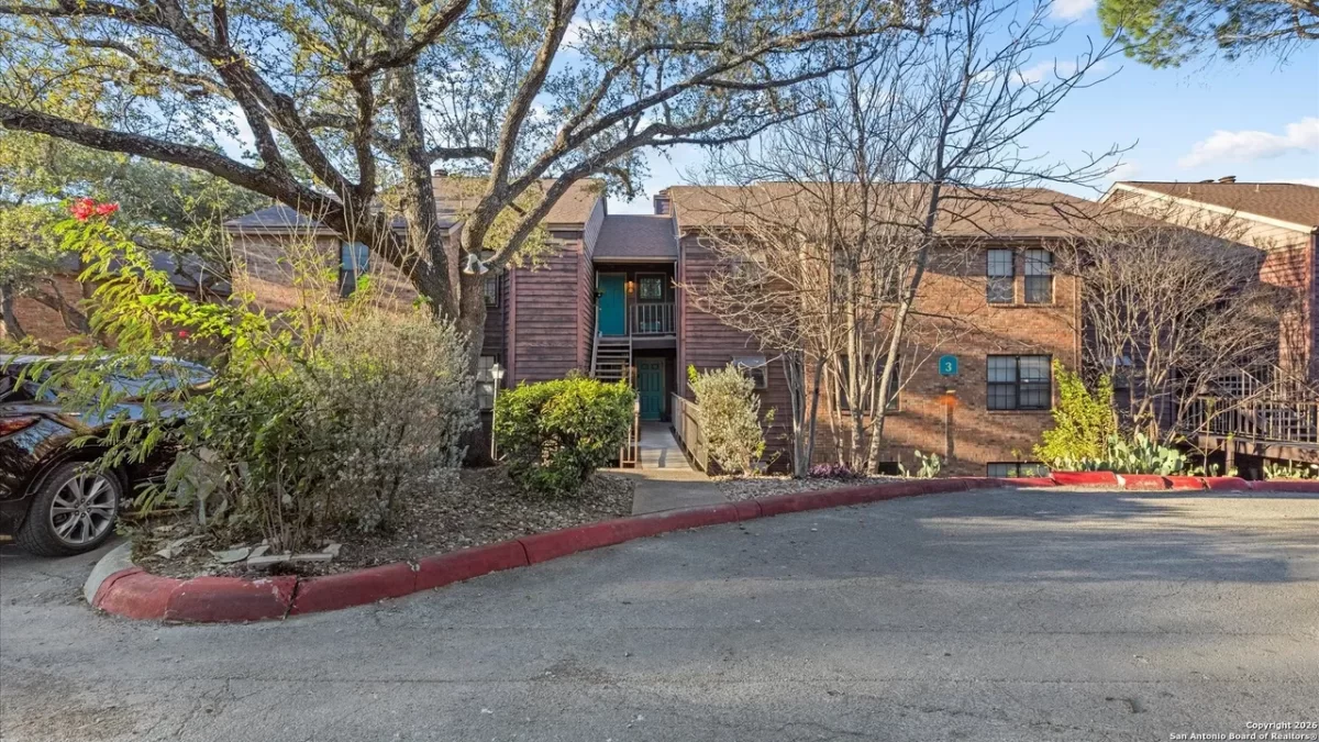 2BR House for Rent in San Antonio, TX