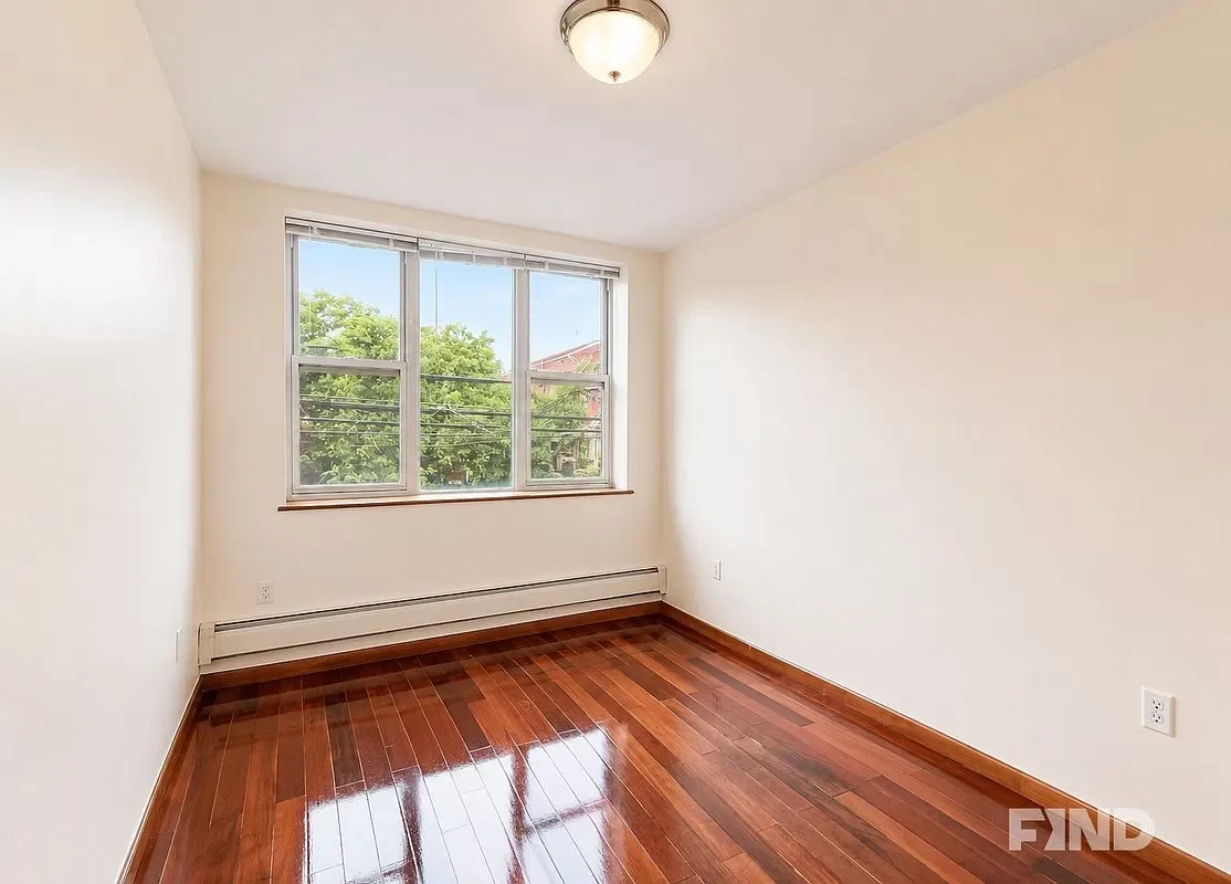 2BR House for Rent in Brooklyn, NY