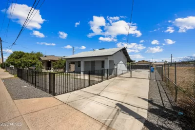 2BR House for Rent in Phoenix, AZ