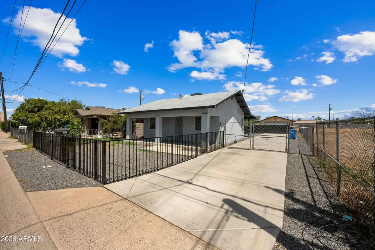 2BR House for Rent in Phoenix, AZ