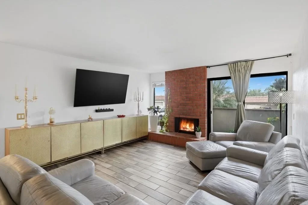 2BR Condo for Sale in Chula Vista, CA