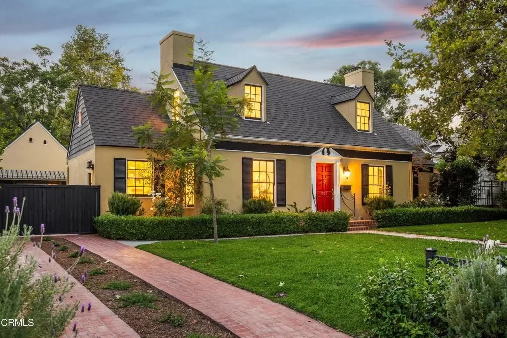 4BR House for Sale in Pasadena, CA
