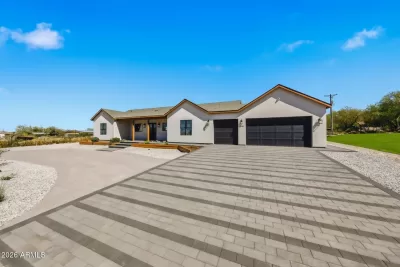 4BR House for Sale in Laveen, AZ