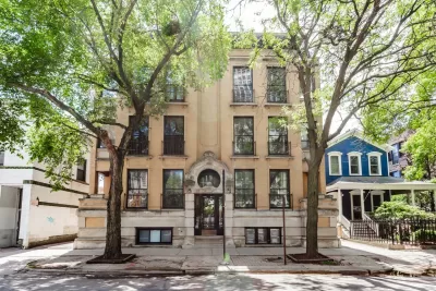 2BR Condo for Sale in Chicago, IL