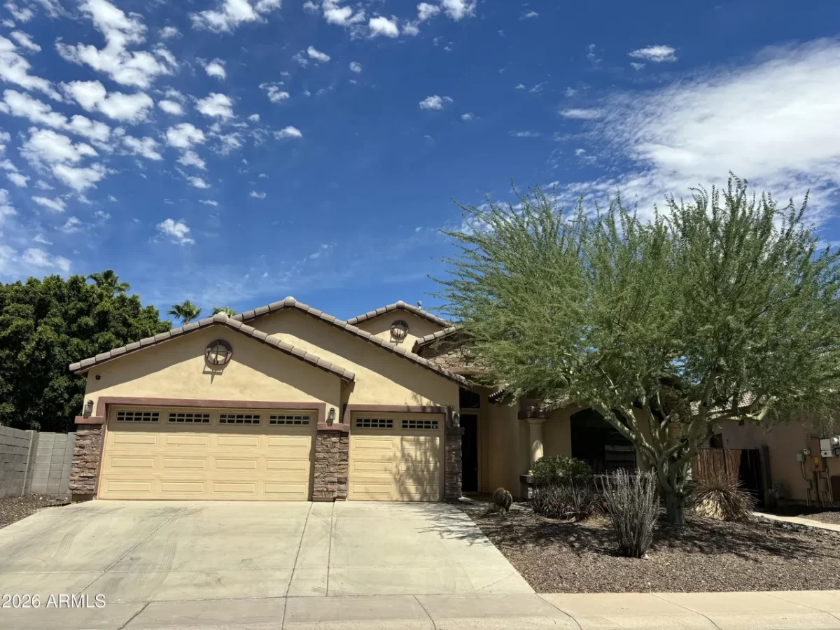 5BR House for Sale in Phoenix, AZ