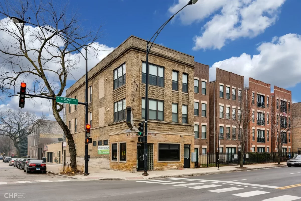 2BR Apartment for Rent in Chicago, IL