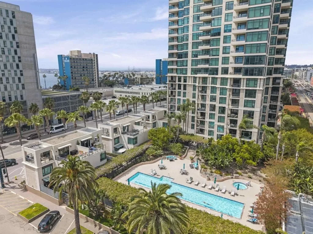 2BR Condo for Sale in San Diego, CA