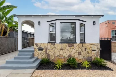 2BR House for Sale in Los Angeles, CA