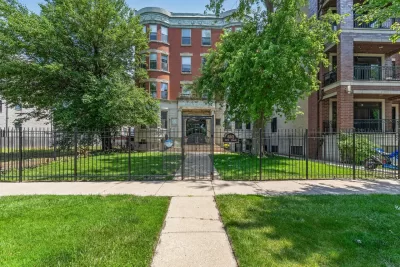 3BR Condo for Sale in Chicago, IL