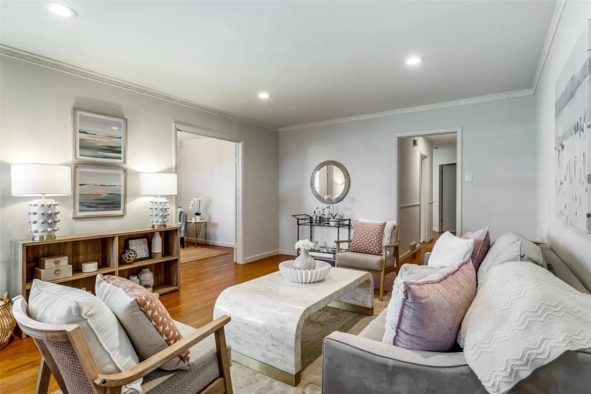 5BR Multi-Family for Sale in Dallas, TX