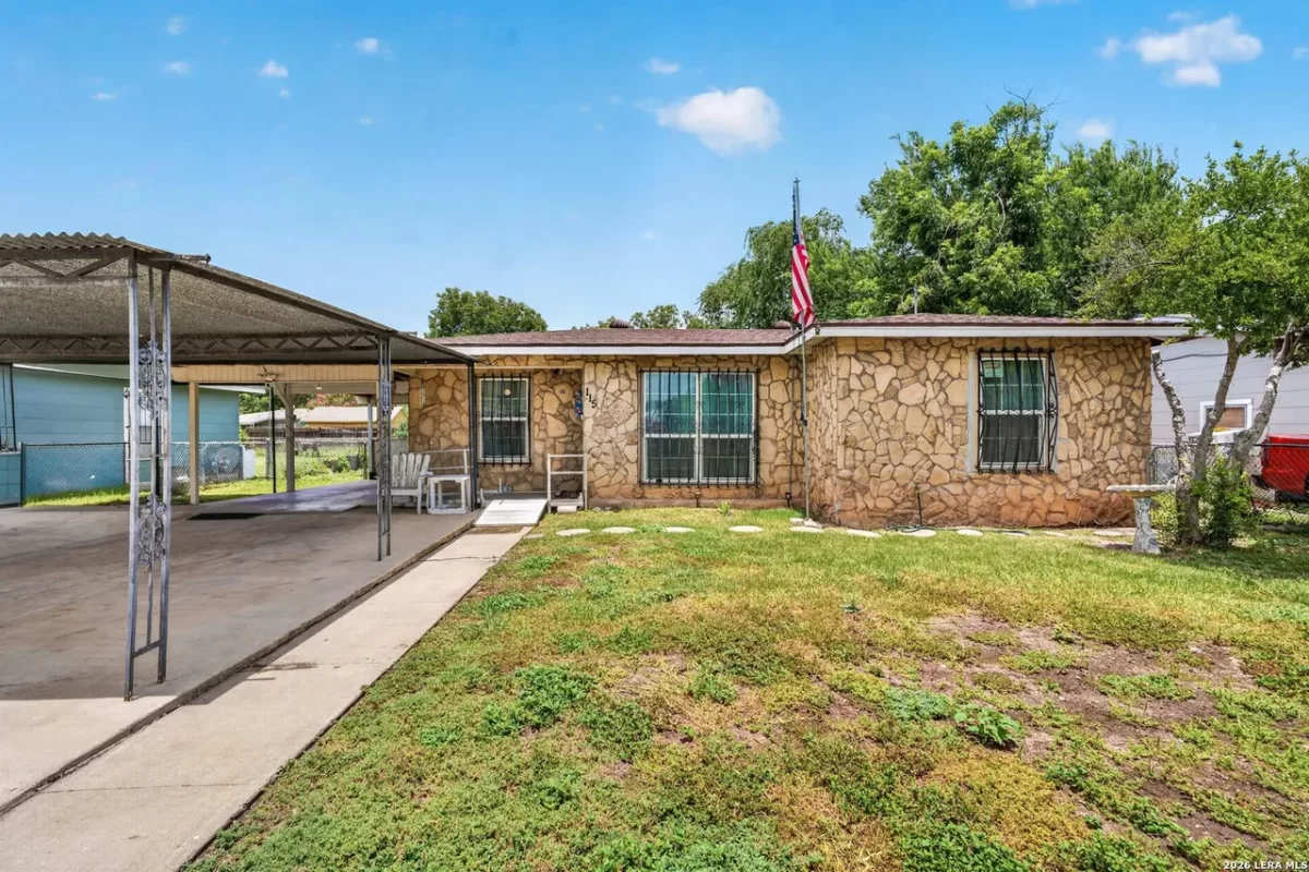 3BR House for Sale in San Antonio, TX
