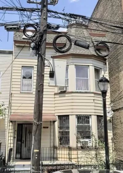 6BR Multi-Family for Sale in Union City, NJ