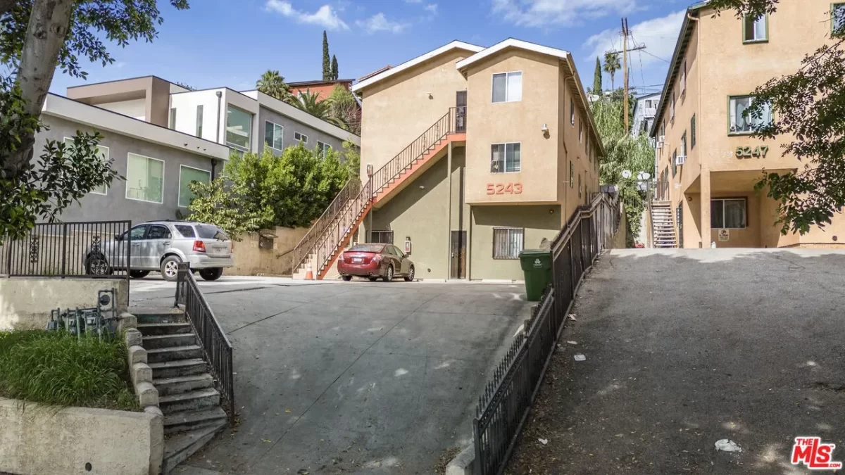 17BR Multi-Family for Sale in Los Angeles, CA
