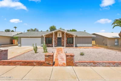 4BR House for Sale in Phoenix, AZ