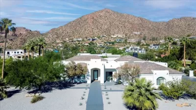 5BR House for Rent in Phoenix, AZ