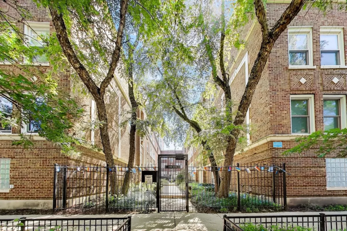 1BR Condo for Sale in Chicago, IL