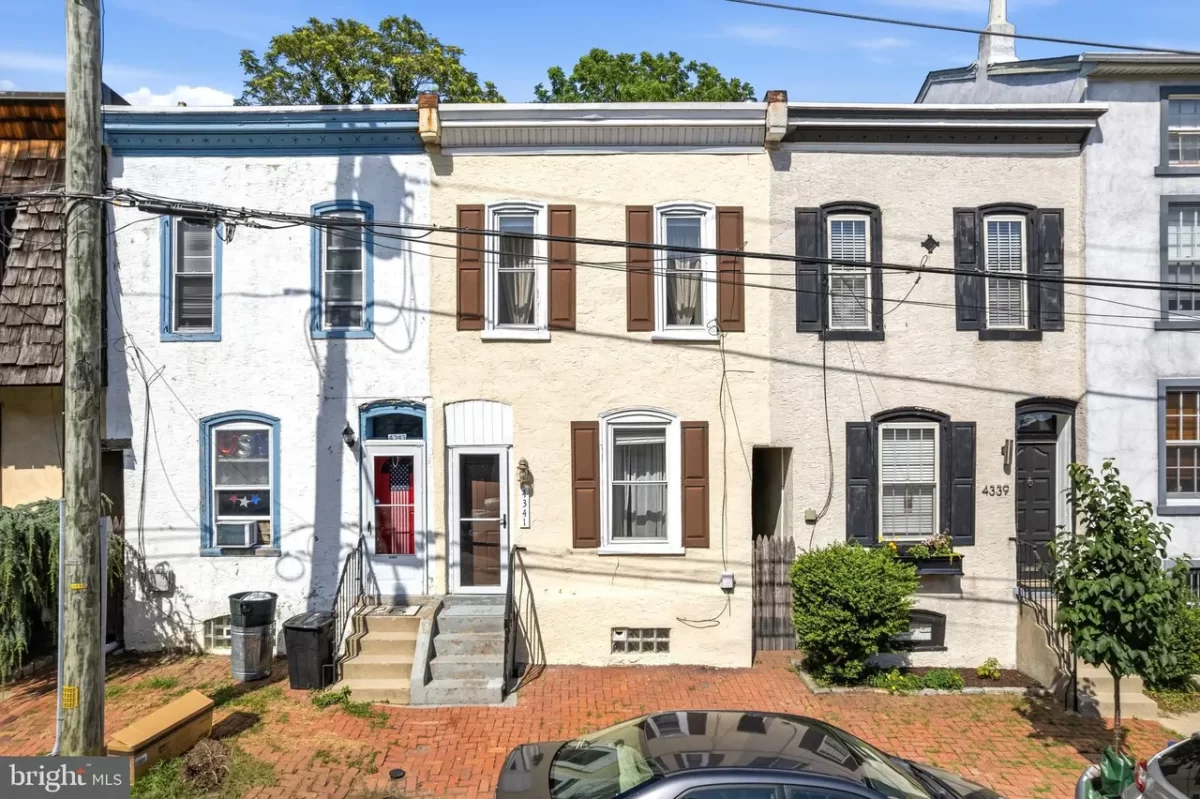 2BR Townhouse for Sale in Philadelphia, PA