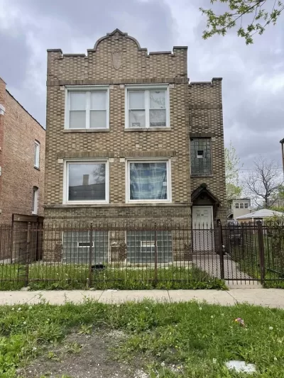 7BR Multi-Family for Sale in Chicago, IL