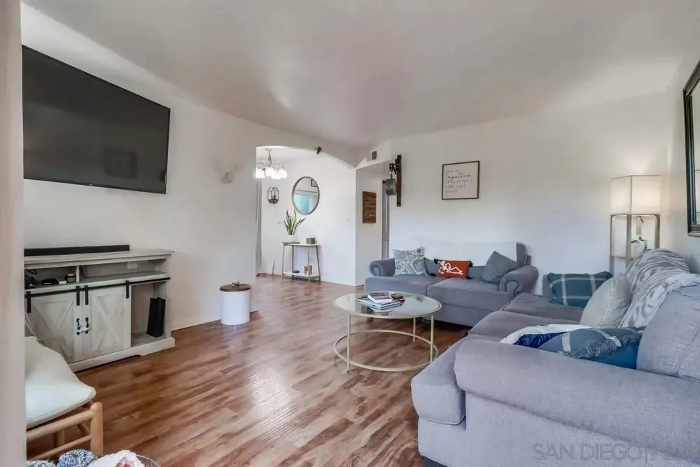 2BR Condo for Rent in San Diego, CA