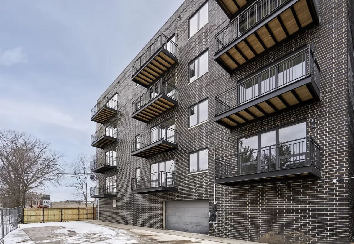 2BR House for Rent in Chicago, IL