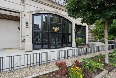 2BR Apartment for Rent in Chicago, IL