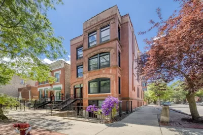 5BR Multi-Family for Rent in Chicago, IL