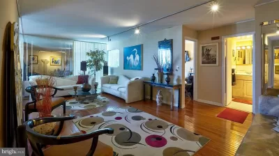 2BR Condo for Sale in Philadelphia, PA