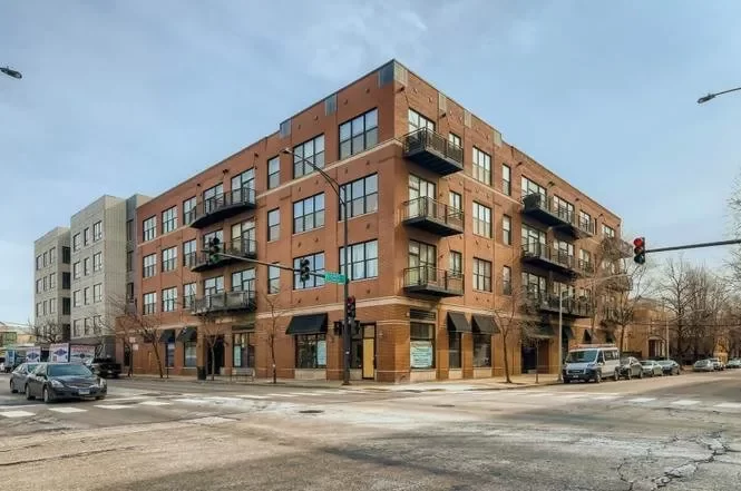 3BR Condo for Rent in Chicago, IL