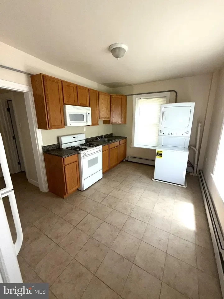 1BR Townhouse for Sale in Philadelphia, PA