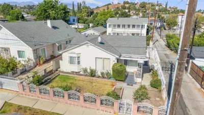 6BR Multi-Family for Sale in Los Angeles, CA