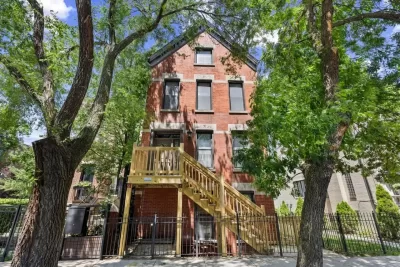 2BR Condo for Sale in Chicago, IL