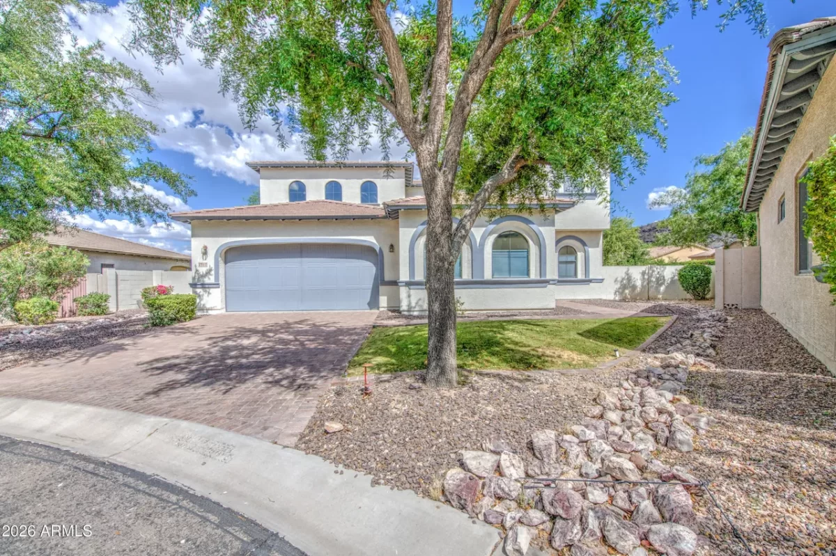 5BR House for Sale in Phoenix, AZ