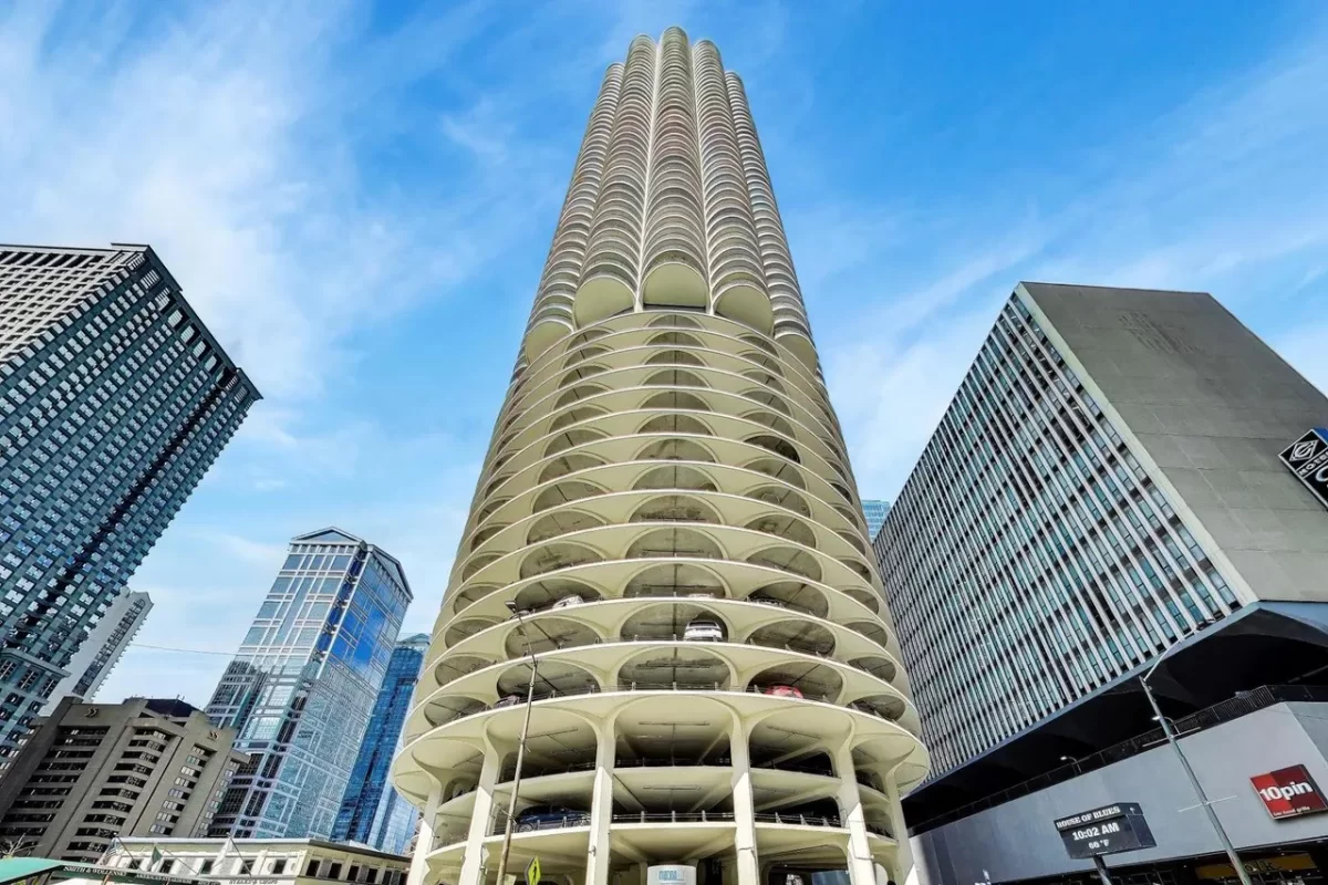 Condo for Rent in Chicago, IL