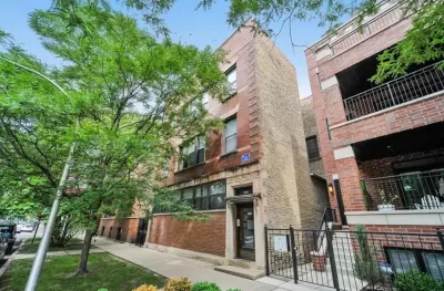 3BR Apartment for Rent in Chicago, IL