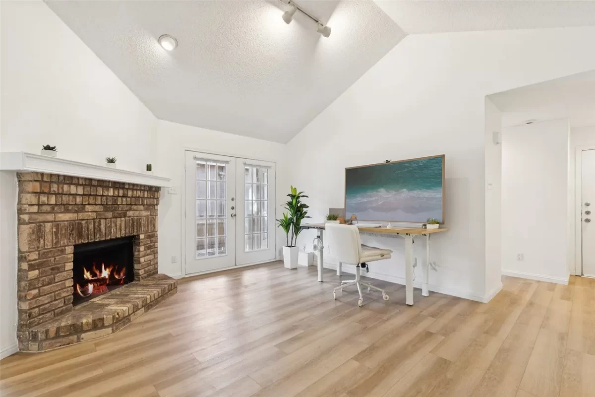 2BR Condo for Sale in Dallas, TX