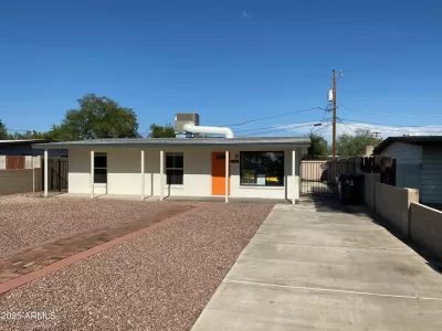 4BR House for Sale in Tempe, AZ