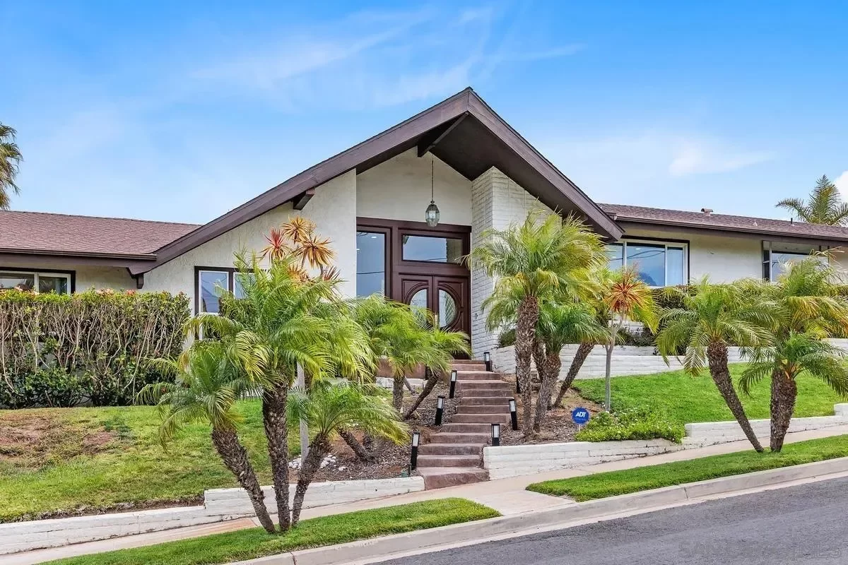 5BR House for Sale in La Jolla, CA